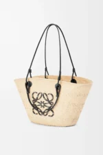 Loewe  Anagram Basket bag in iraca palm and calfskin - Image 3